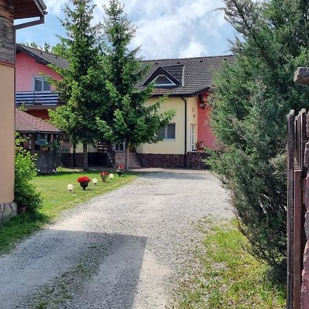 Lend Apartment Миеркуря Чук Екстериор снимка